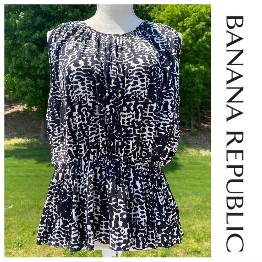 Banana Republic Black/White Print Sleeveless Top, XS